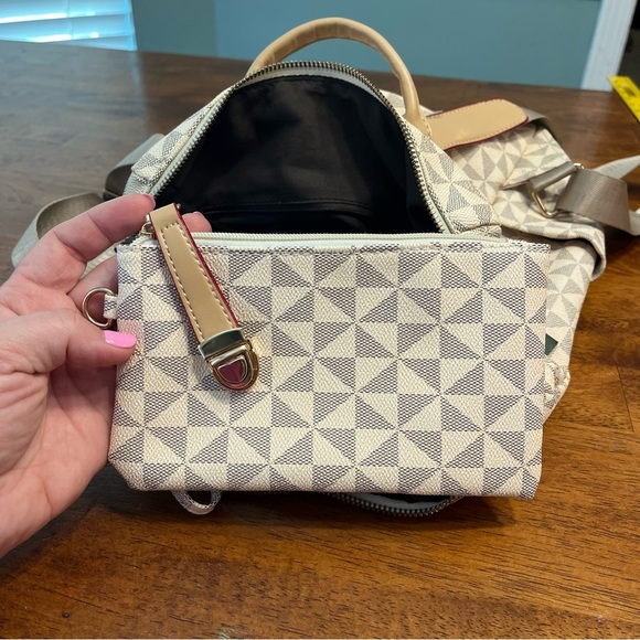 Cream Gray Geometric Patterned Backpack purse - Picture 11 of 12